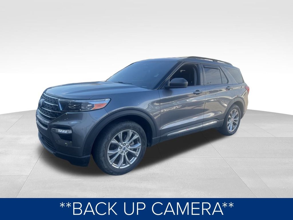 2022 Ford Explorer XLT photo 2