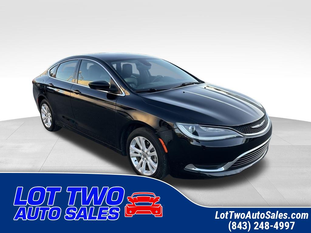 2017 Chrysler 200 Limited's photo