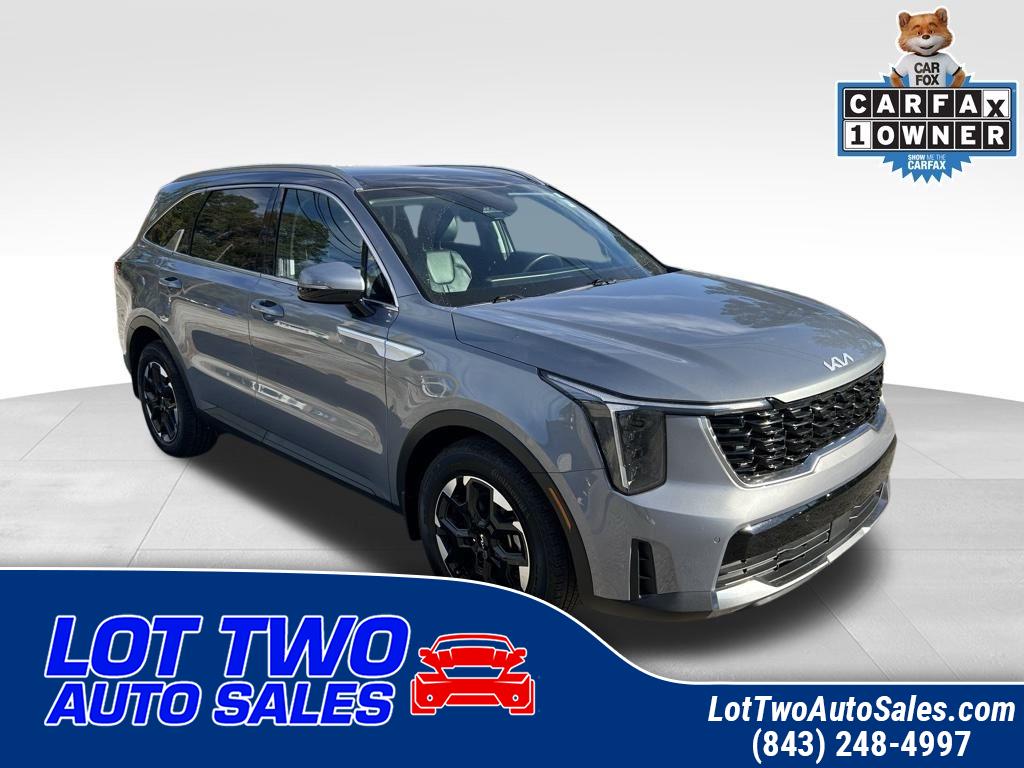 2025 Kia Sorento S's photo