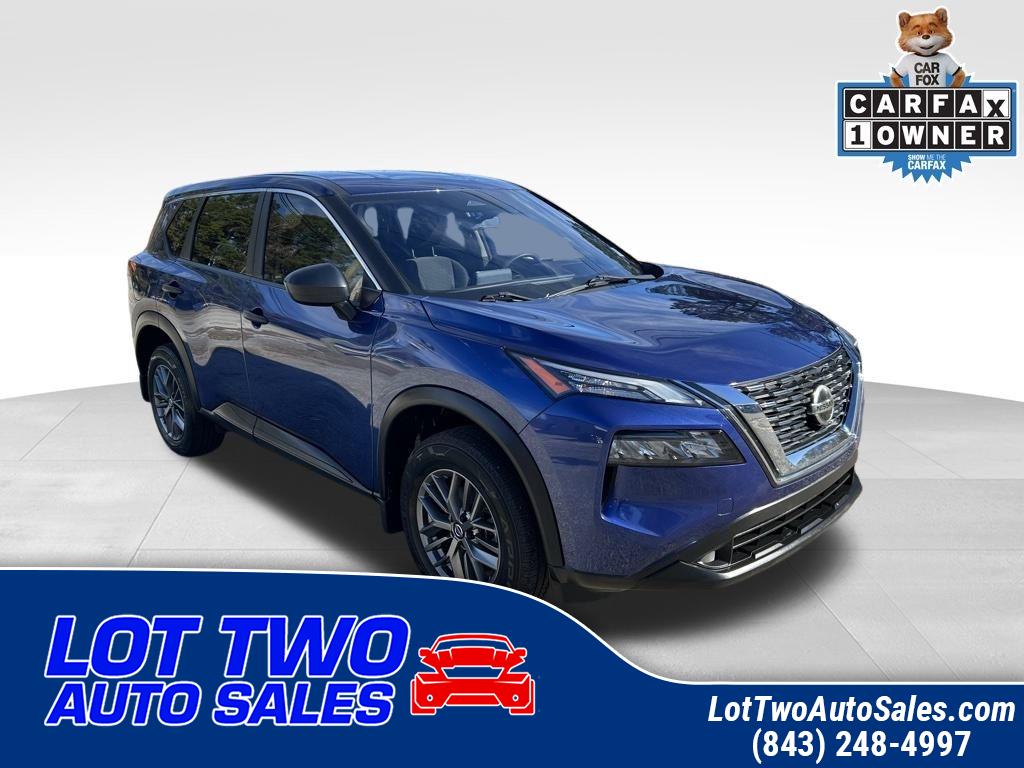 2021 Nissan Rogue S's photo