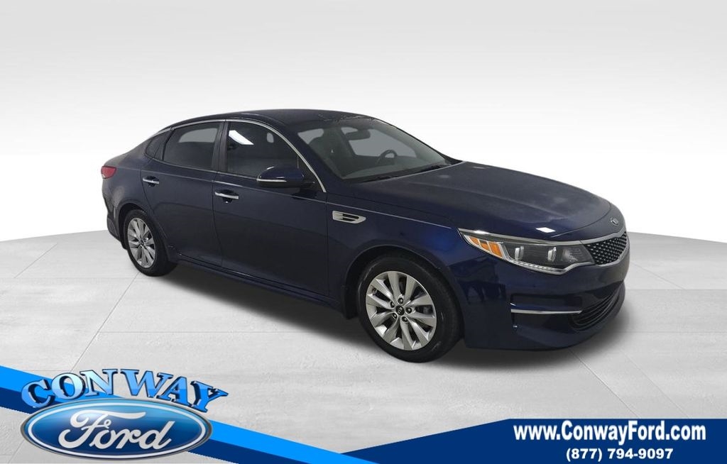 2016 Kia Optima EX's photo