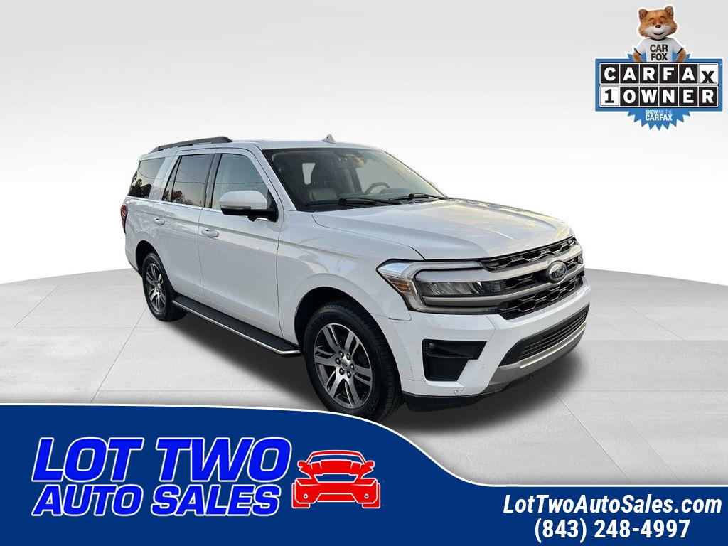 2022 Ford Expedition XLT's photo