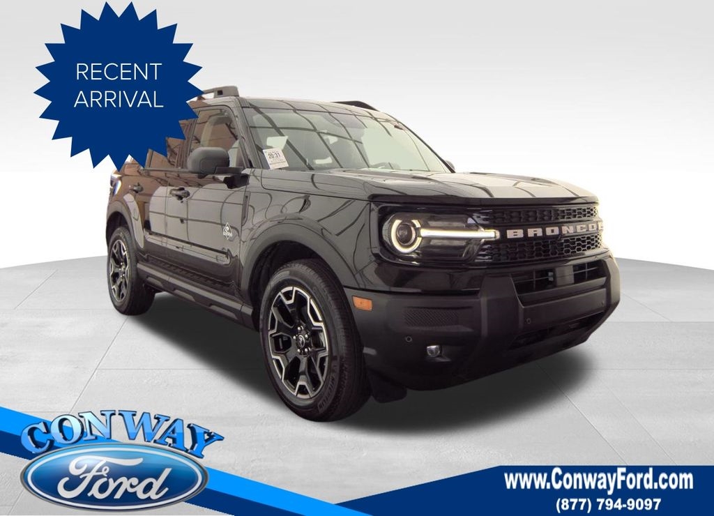 2025 Ford Bronco Sport Outer Banks's photo
