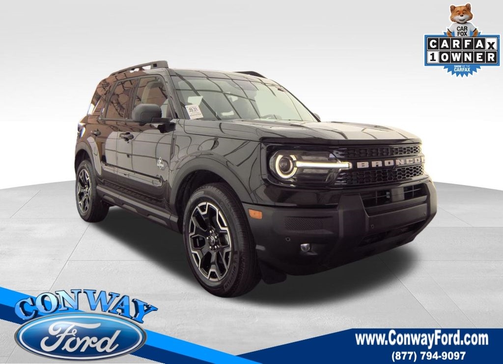 2025 Ford Bronco Sport Outer Banks's photo
