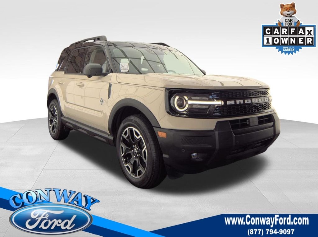 2025 Ford Bronco Sport Outer Banks's photo