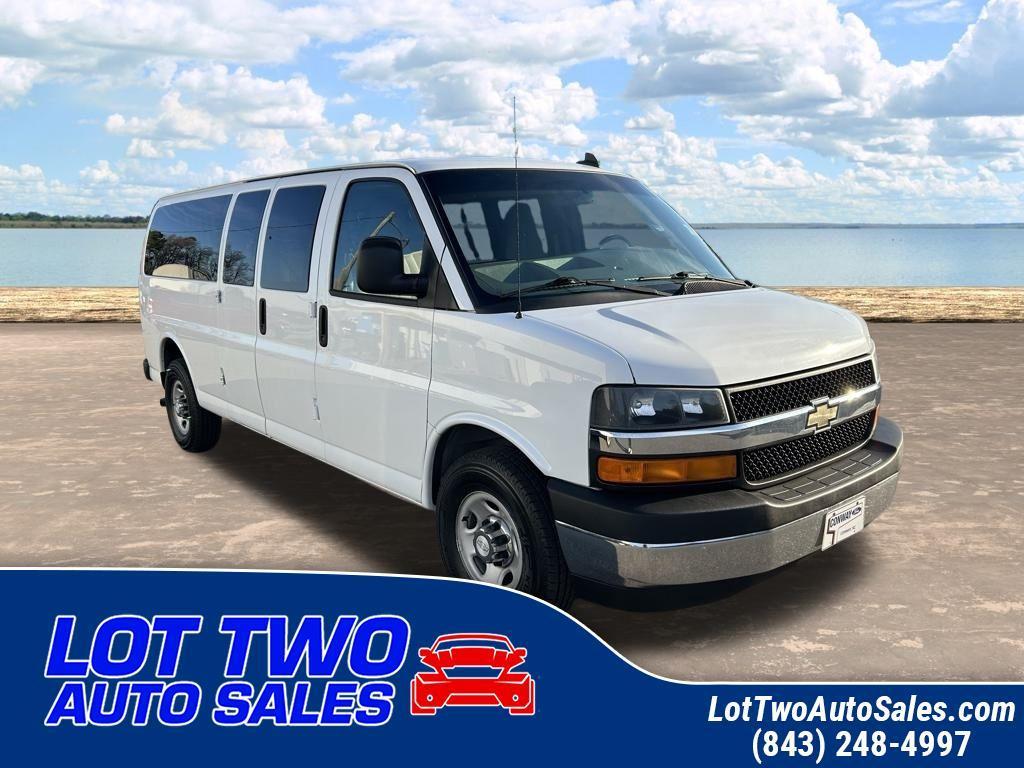 2017 Chevrolet Express LT 3500 Extended