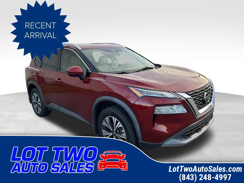 2021 Nissan Rogue SV's photo