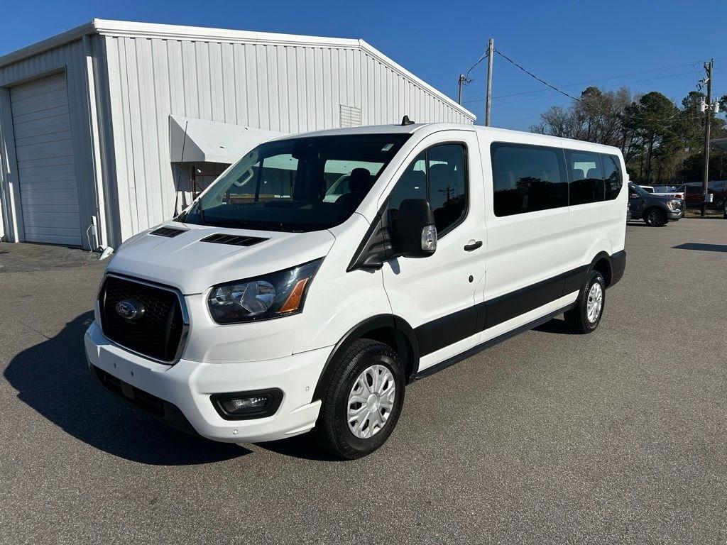 Ford Transit 350 Wagon Low Roof XLT w/Sliding Pass. 148-in. WB 2023
