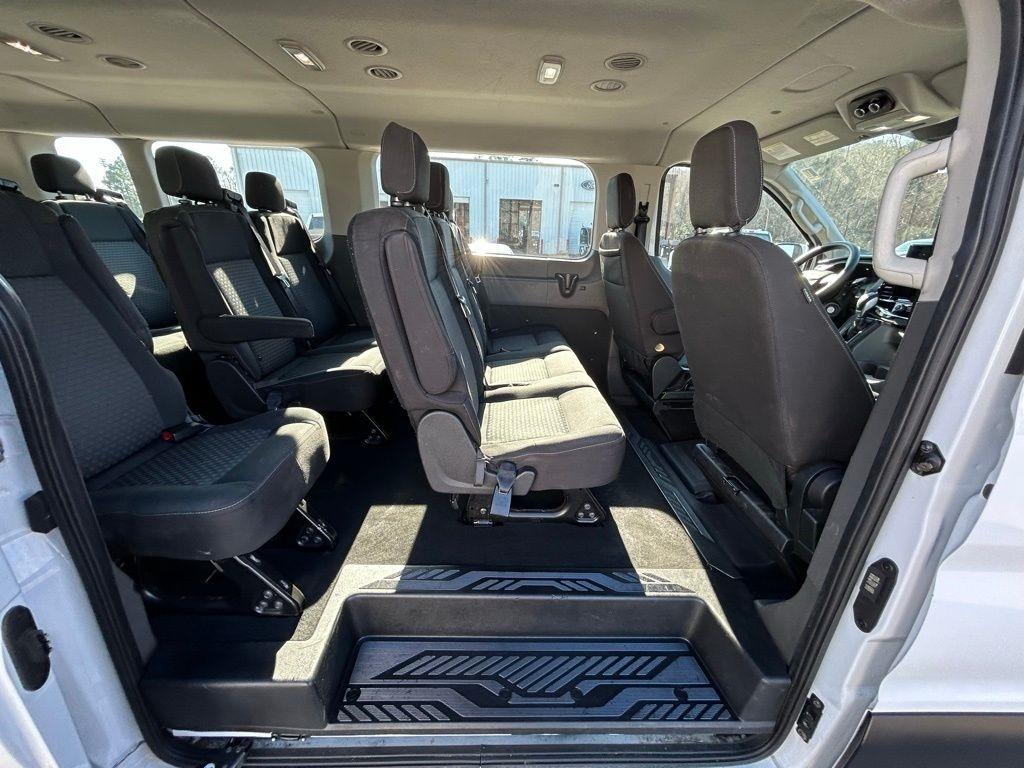 Ford Transit 350 Wagon Low Roof XLT w/Sliding Pass. 148-in. WB 2023