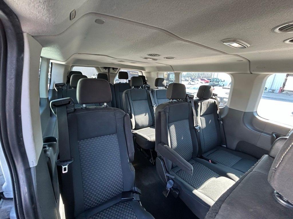Ford Transit 350 Wagon Low Roof XLT w/Sliding Pass. 148-in. WB 2023