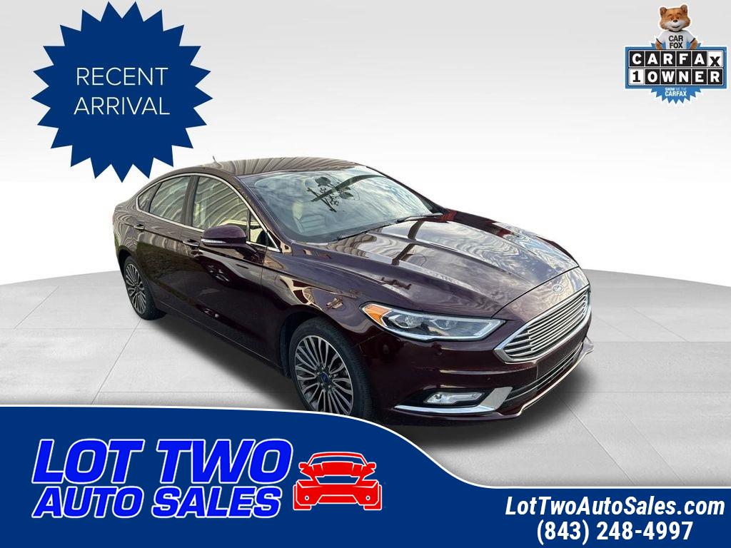 2017 Ford Fusion SE's photo