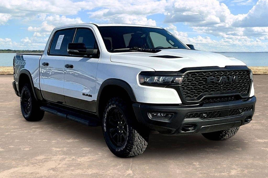 RAM 1500 Rebel Crew Cab SB 4WD 2025