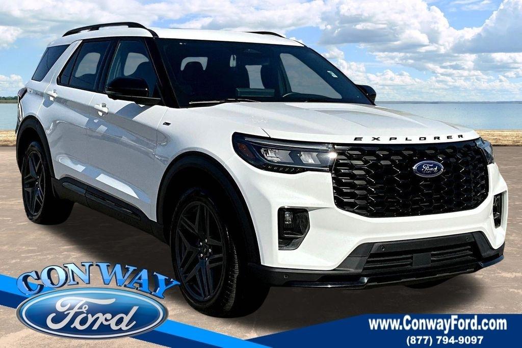 2025 Ford Explorer ST-Line AWD