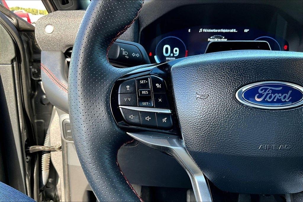 Ford Explorer ST-Line 2025