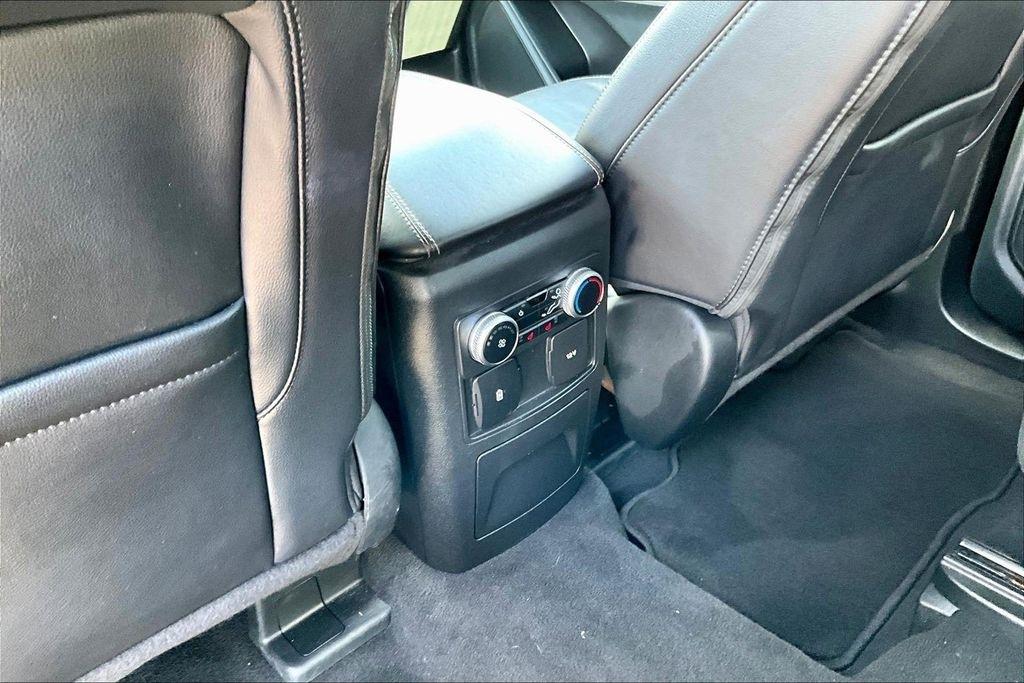Ford Explorer Limited AWD 2023