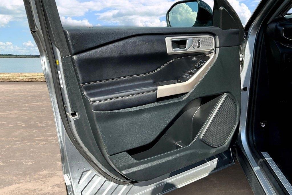 Ford Explorer Limited 4WD 2023