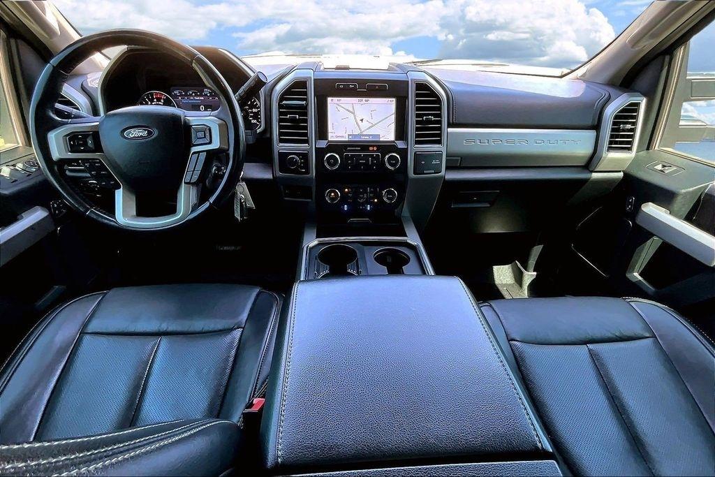 Ford F-250 SD Lariat Crew Cab 4WD 2021