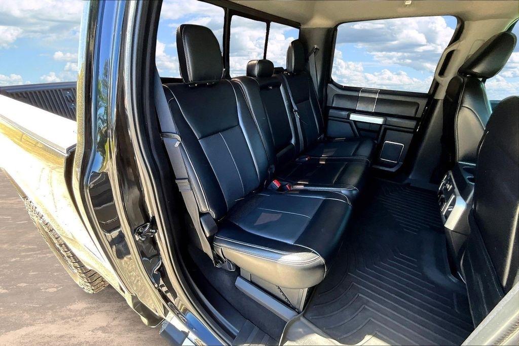 Ford F-250 SD Lariat Crew Cab 4WD 2021