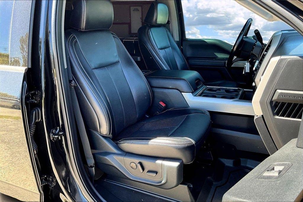Ford F-250 SD Lariat Crew Cab 4WD 2021