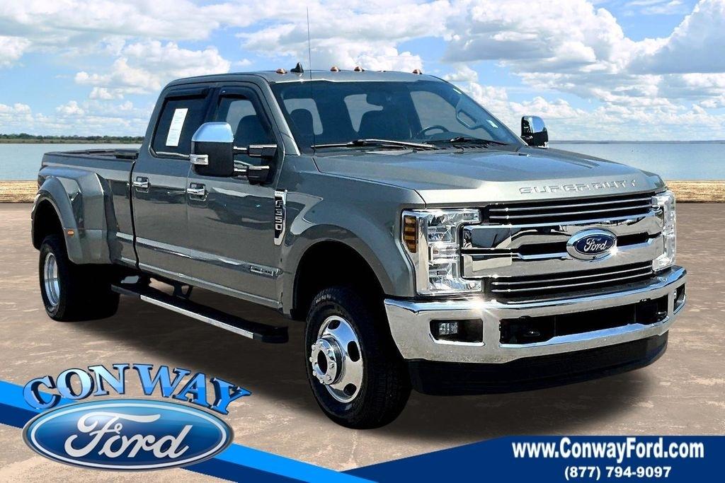 Ford F-350 SD Lariat Crew Cab Long Bed DRW 4WD 2019
