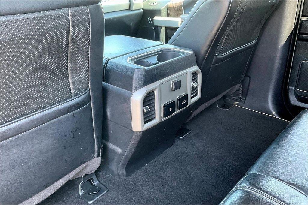 Ford F-350 SD Lariat Crew Cab Long Bed DRW 4WD 2019