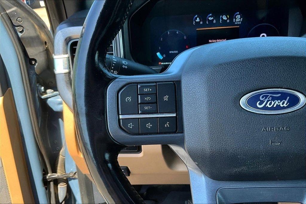 Ford F-250 SD XL Crew Cab 4WD 2023