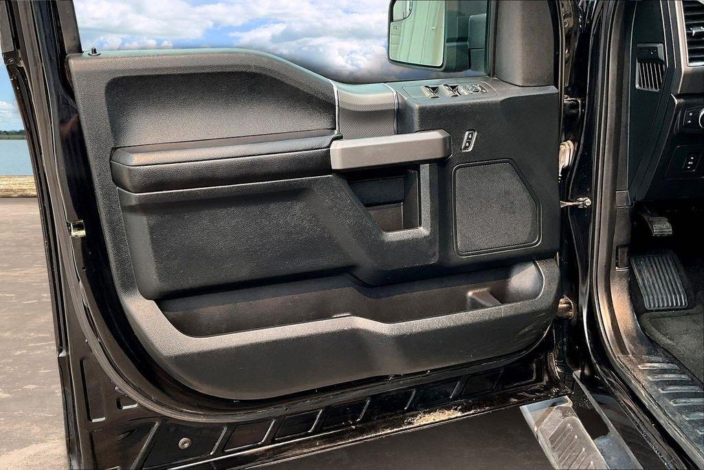 Ford F-150 XLT SuperCrew 5.5-ft. Bed 4WD 2016