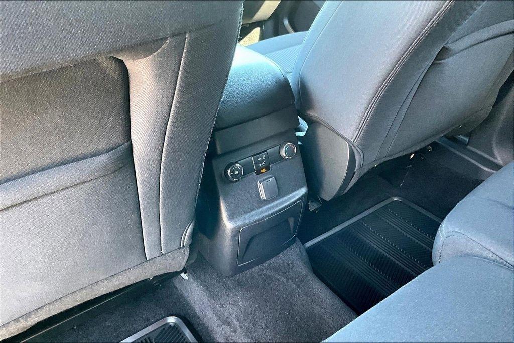 Ford Explorer XLT FWD 2019