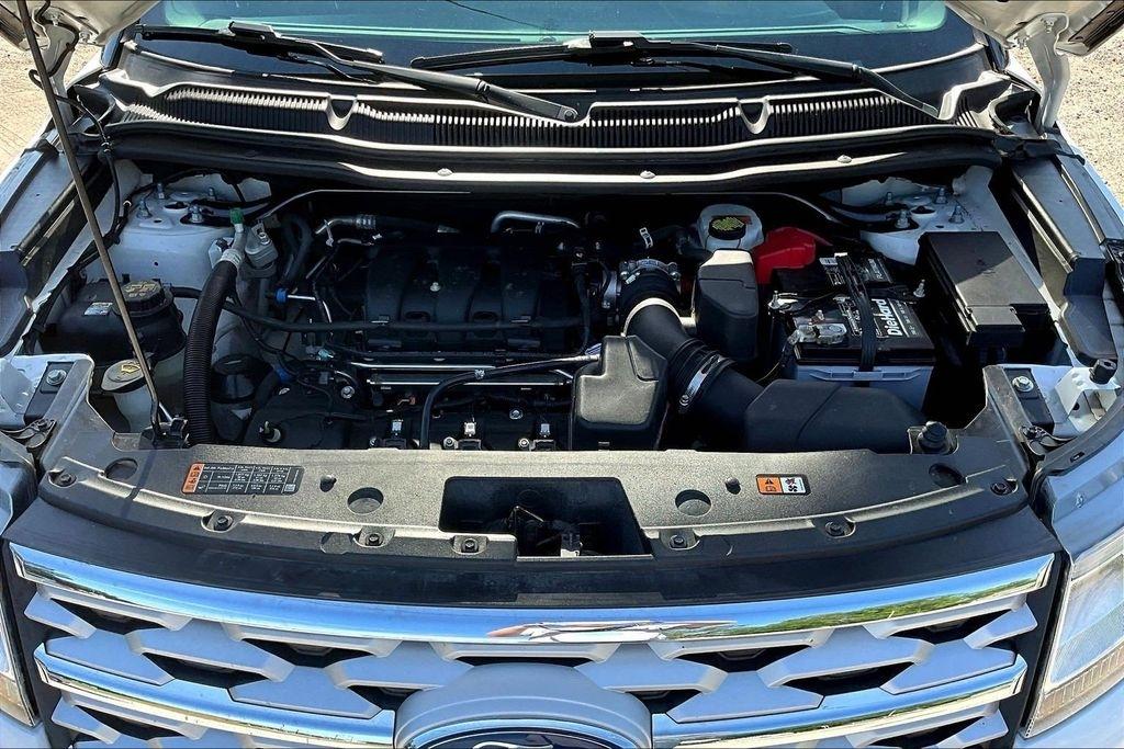 Ford Explorer XLT FWD 2019