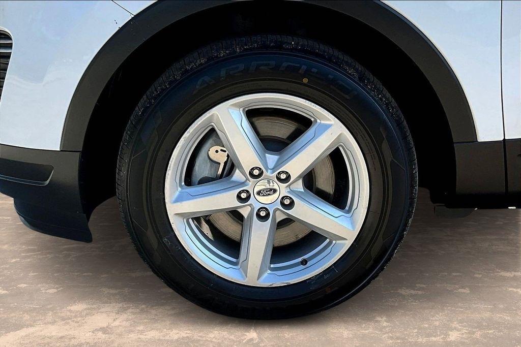 Ford Explorer XLT FWD 2019