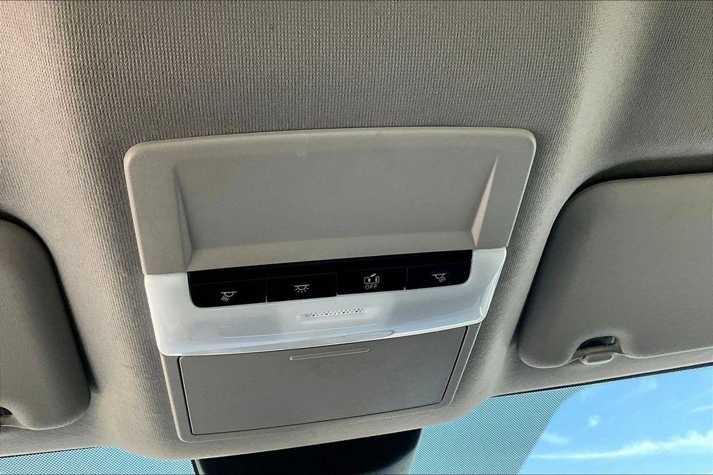 Nissan Sentra SV 2025