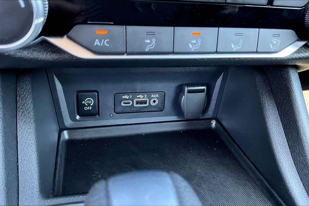 Nissan Sentra SV 2025