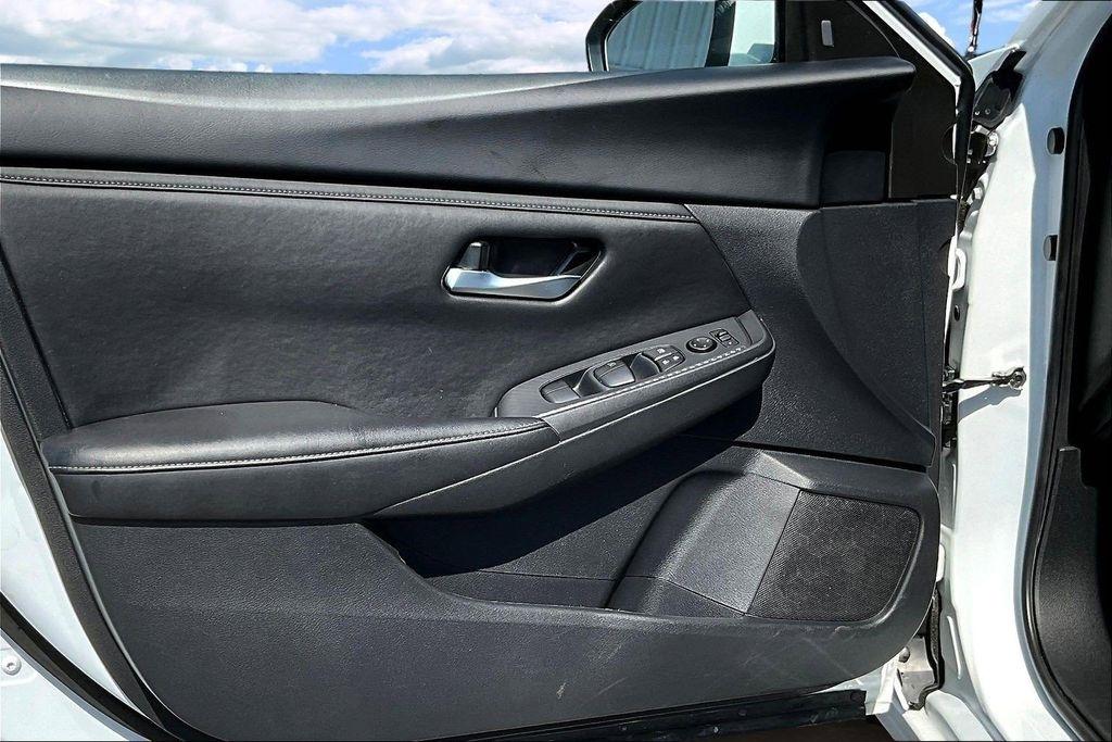 Nissan Sentra SV 2025