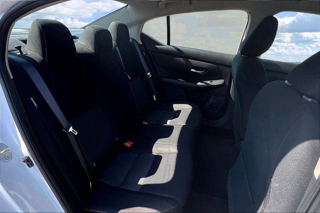 Nissan Sentra SV 2025