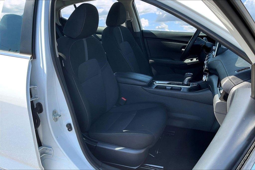 Nissan Sentra SV 2025