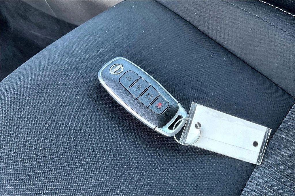 Nissan Sentra SV 2025