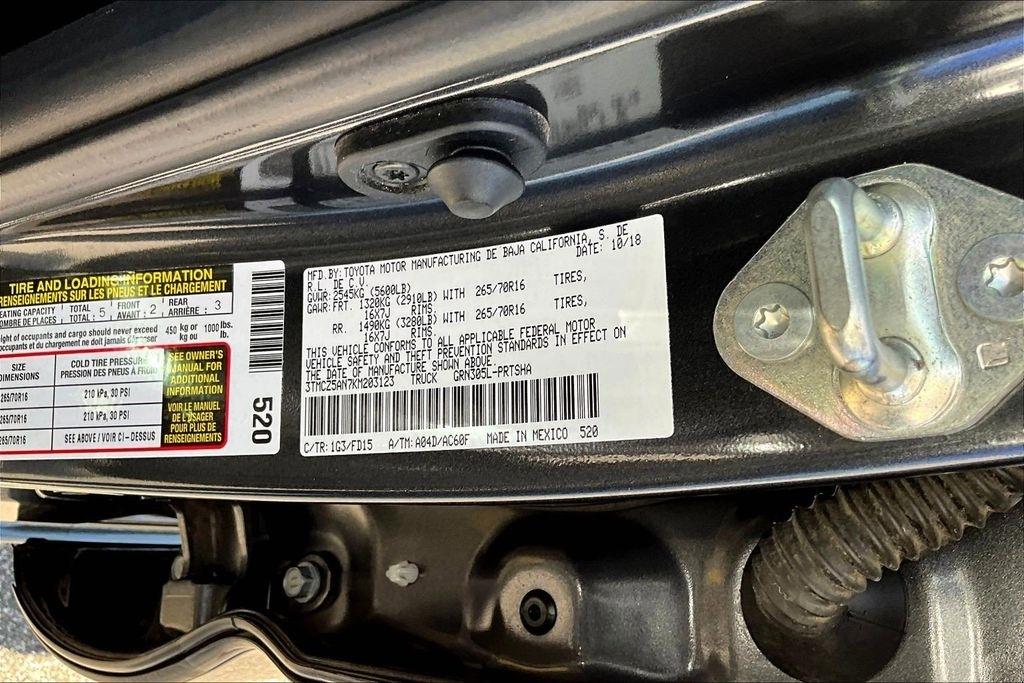 Toyota Tacoma SR5 Double Cab Long Bed V6 6AT 4WD 2019