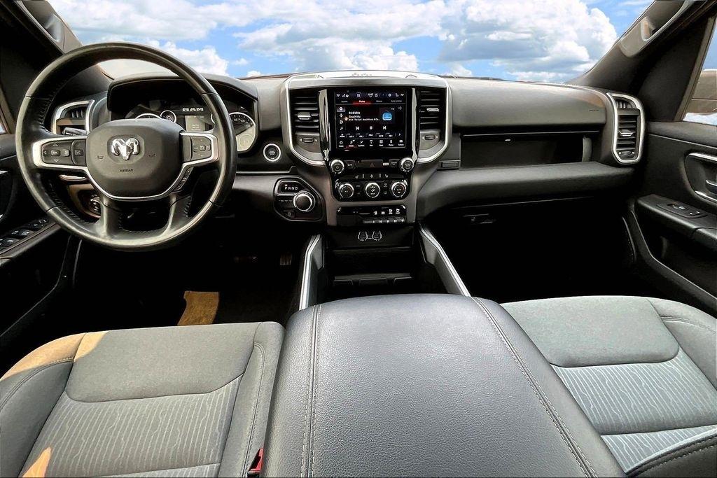 RAM 1500 Big Horn Quad Cab 2WD 2023