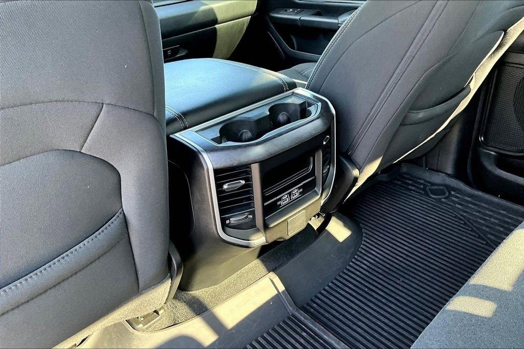 RAM 1500 Big Horn Crew Cab SWB 4WD 2023