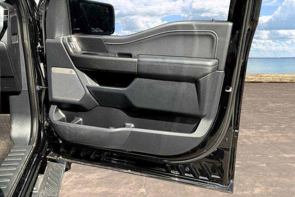 Ford F-150 XLT SuperCrew 5.5-ft. Bed 4WD 2022