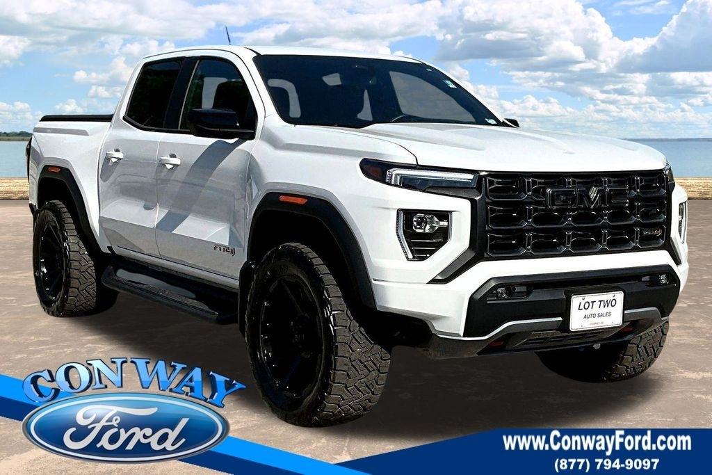 2025 GMC Canyon AT4 Crew Cab 4WD