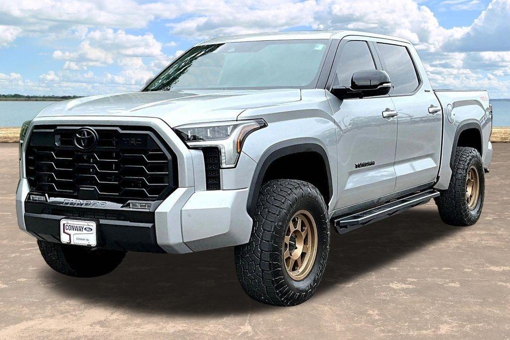 Toyota Tundra Limited CrewMax 4WD 2025