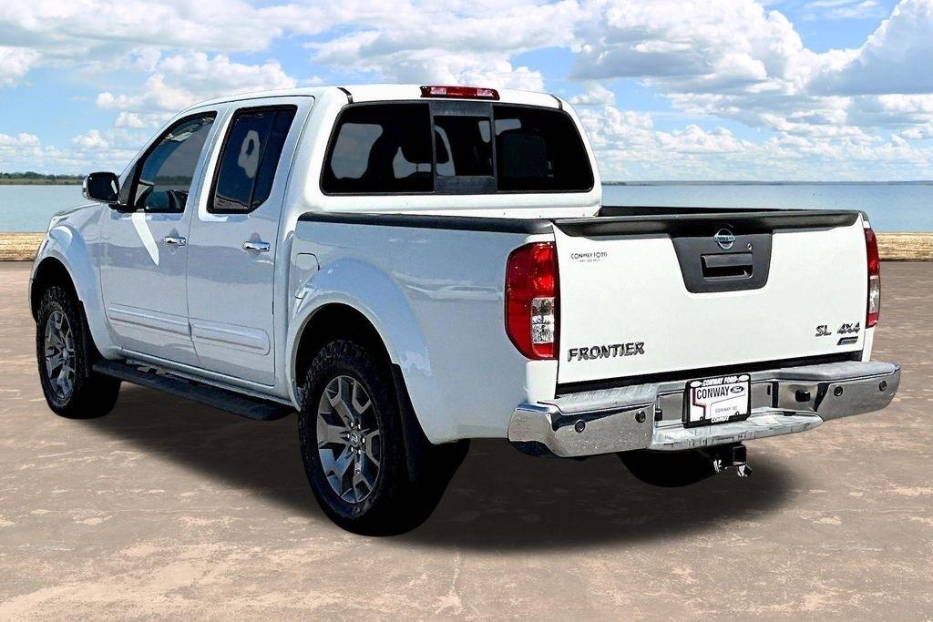 Nissan Frontier SL Crew Cab 5AT 4WD 2017