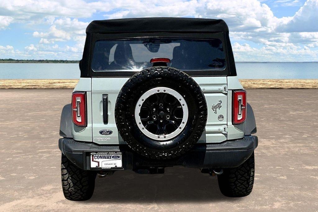 Ford Bronco Base 4-Door w/Advanced 2023