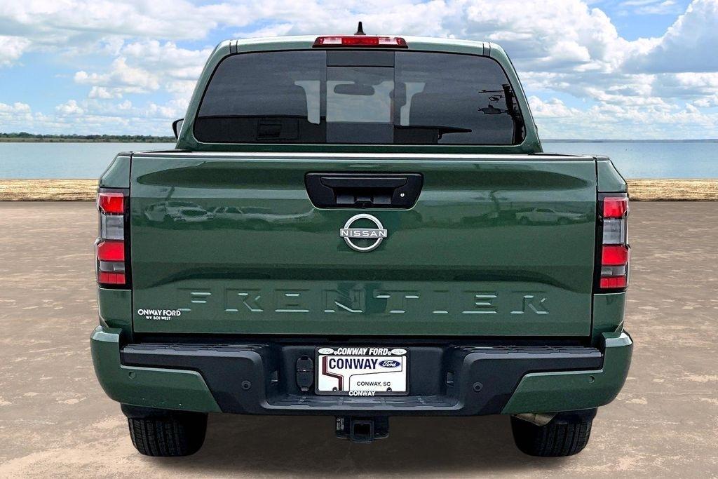 Nissan Frontier SV Crew Cab 2WD 2025