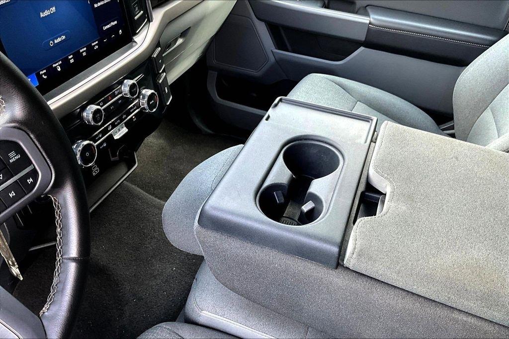 Ford F-150 XLT SuperCrew 4WD 2025