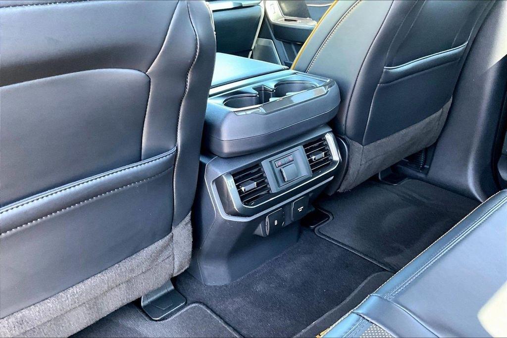 Ford F-150 Lariat SuperCrew 5.5-ft. Bed 4WD 2023