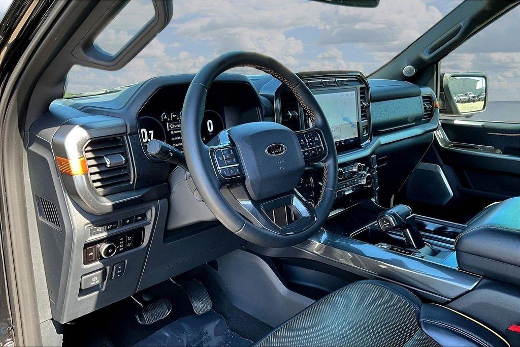 Ford F-150 Lariat SuperCrew 5.5-ft. Bed 4WD 2023