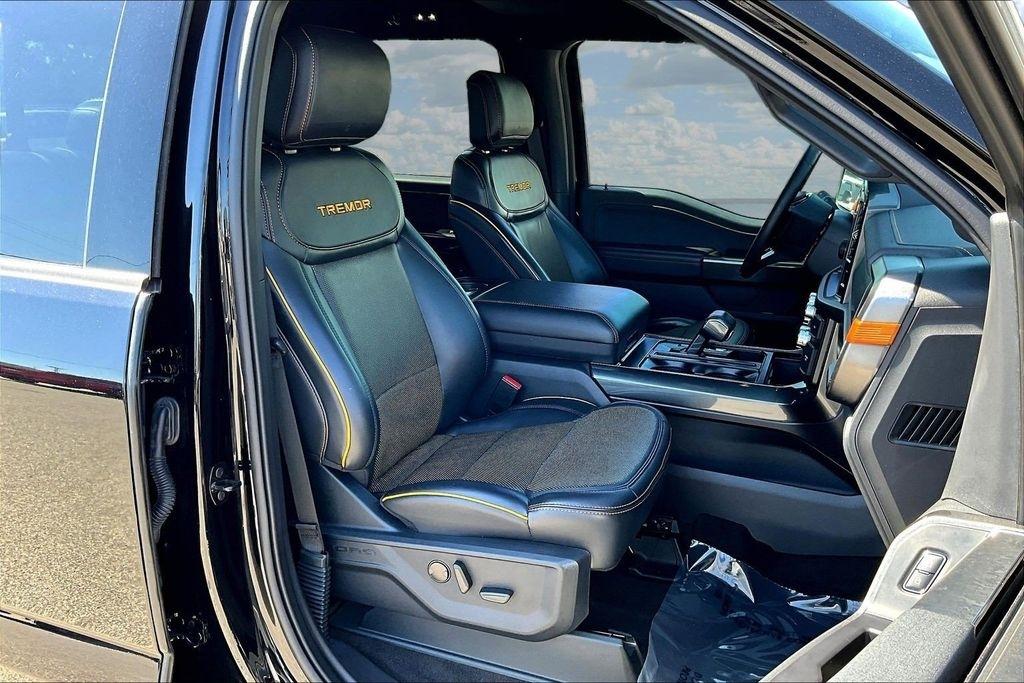 Ford F-150 Lariat SuperCrew 5.5-ft. Bed 4WD 2023