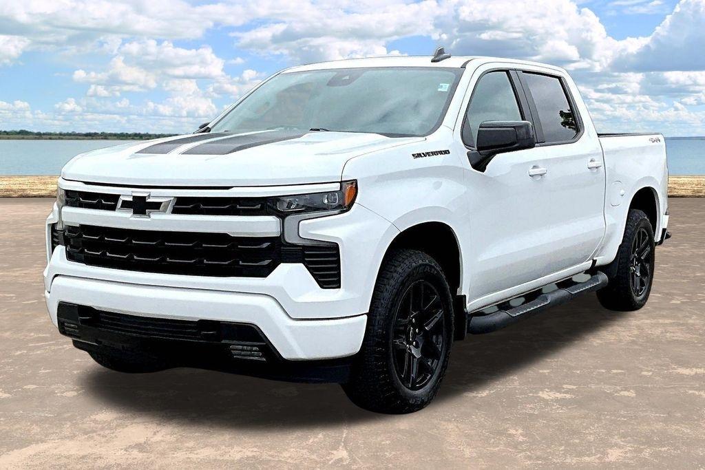 Chevrolet Silverado 1500 RST Crew Cab 4WD 2024